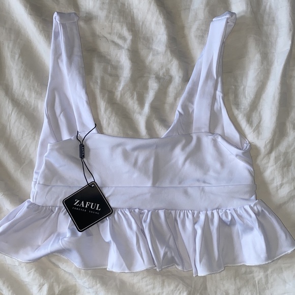 cute white zaful top - Picture 2 of 2
